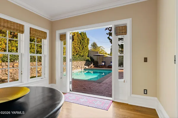 $1,600,000 | 1909 West Chestnut Avenue, Yakima, WA 98902