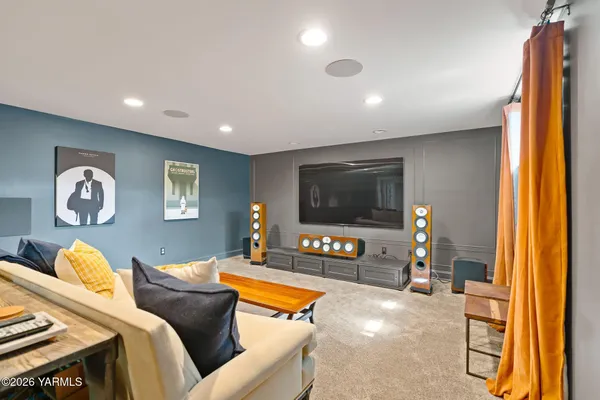 $1,600,000 | 1909 West Chestnut Avenue, Yakima, WA 98902