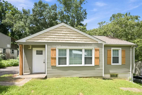 $1,300 | 970 Swift Drive, Clarksville, TN 37040