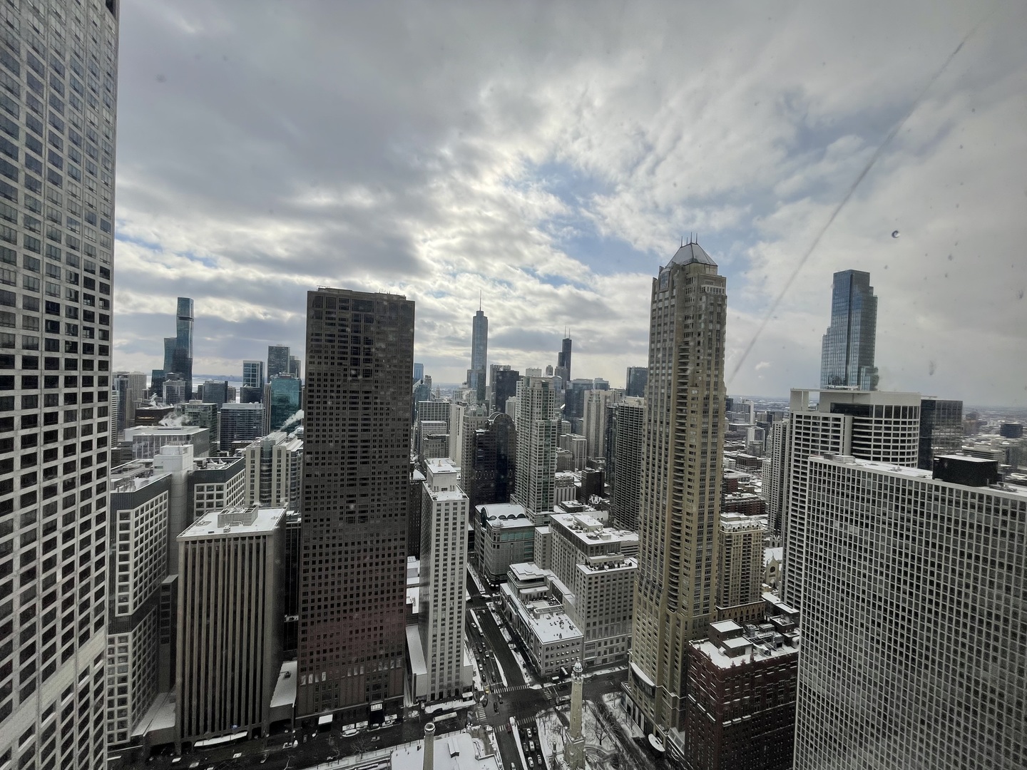 175 East Delaware Place, Unit 4723 Chicago, IL 60611 - Photo 10 of 26 a city view with lot of high rise buildings