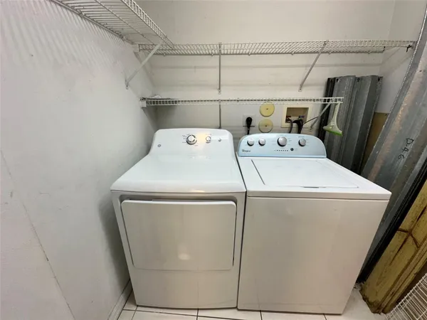 $2,400 | 3345 Northwest 101st Avenue, Sunrise, FL 33351