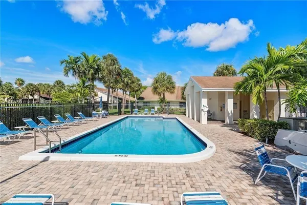 $2,400 | 3345 Northwest 101st Avenue, Sunrise, FL 33351