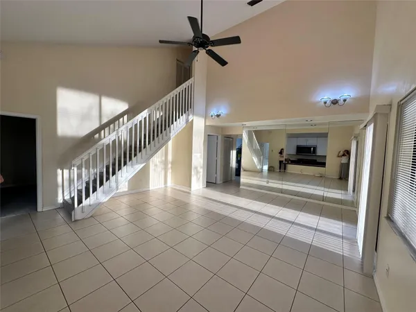 $2,400 | 3345 Northwest 101st Avenue, Sunrise, FL 33351