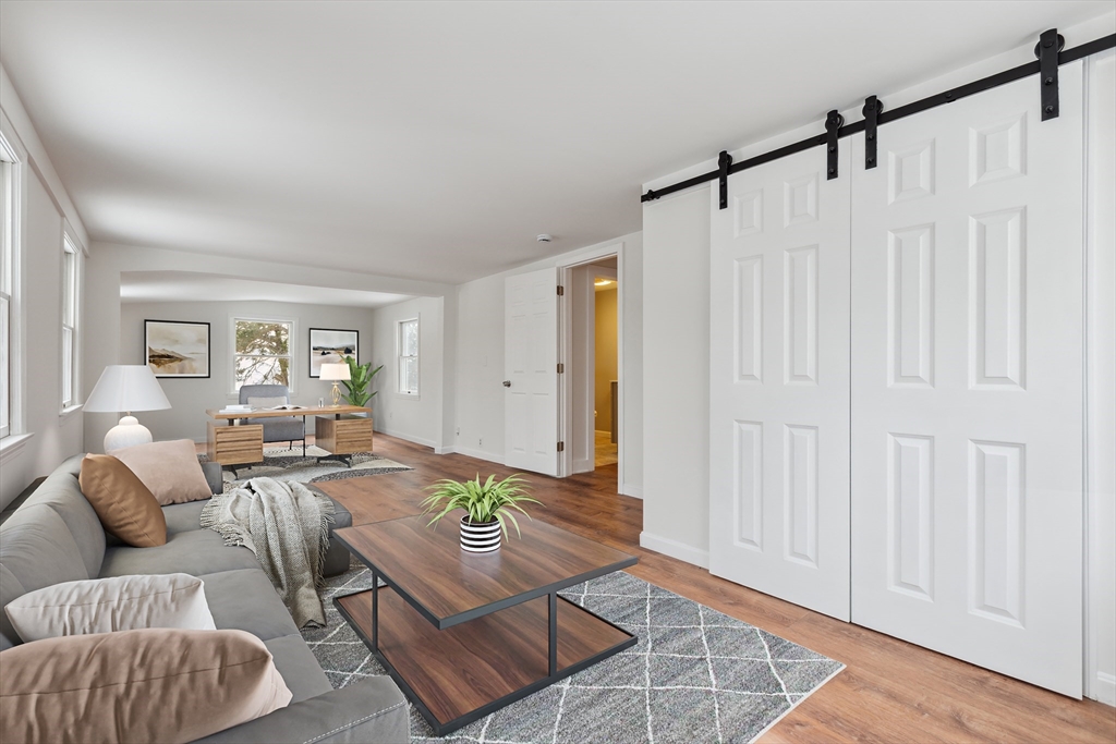 24 Leech Street Beverly, MA 01915 - Photo 6 of 15