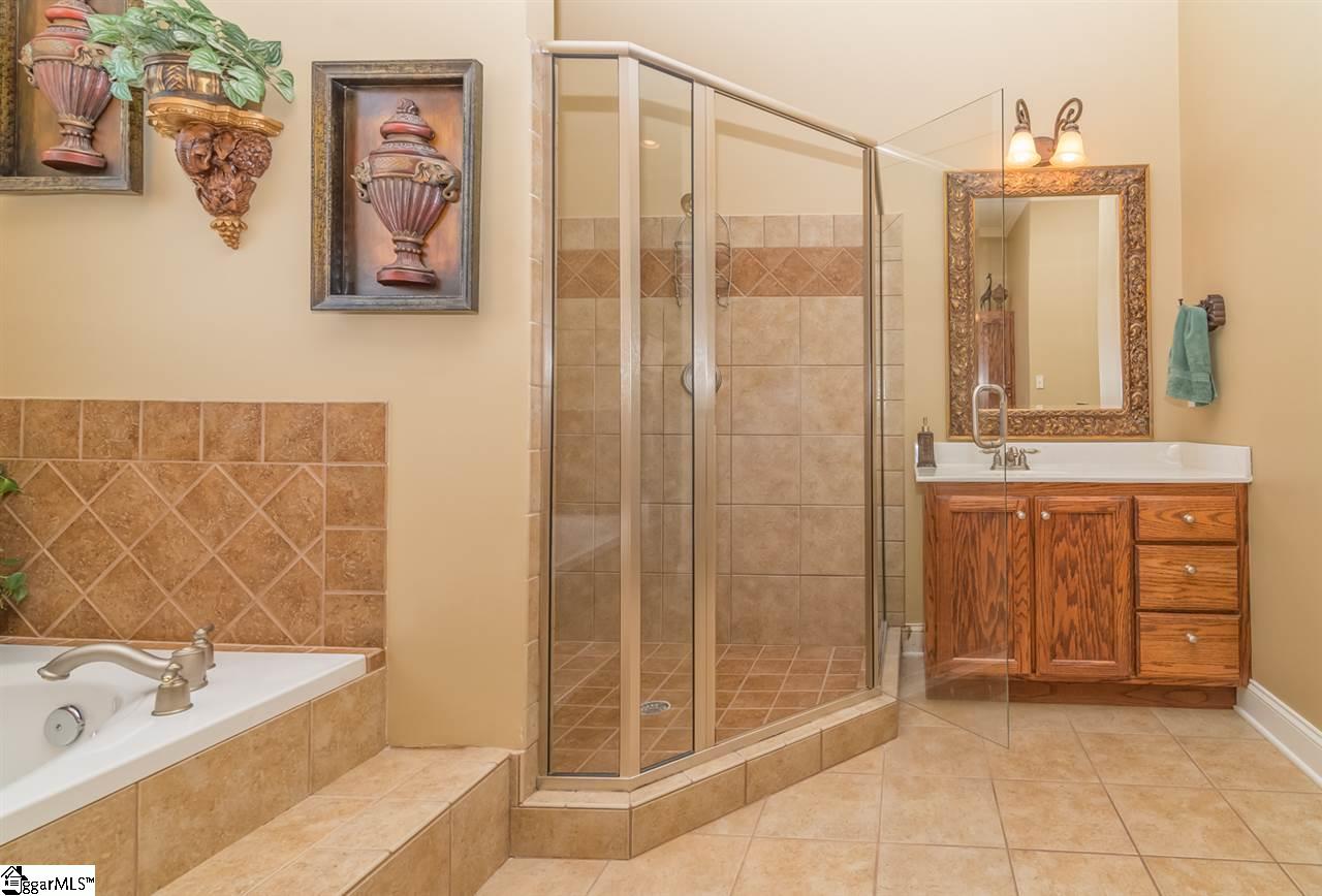 105 Lantern Ridge Drive Easley, SC 29642 - Photo 17 of 36 Gallery Image 17