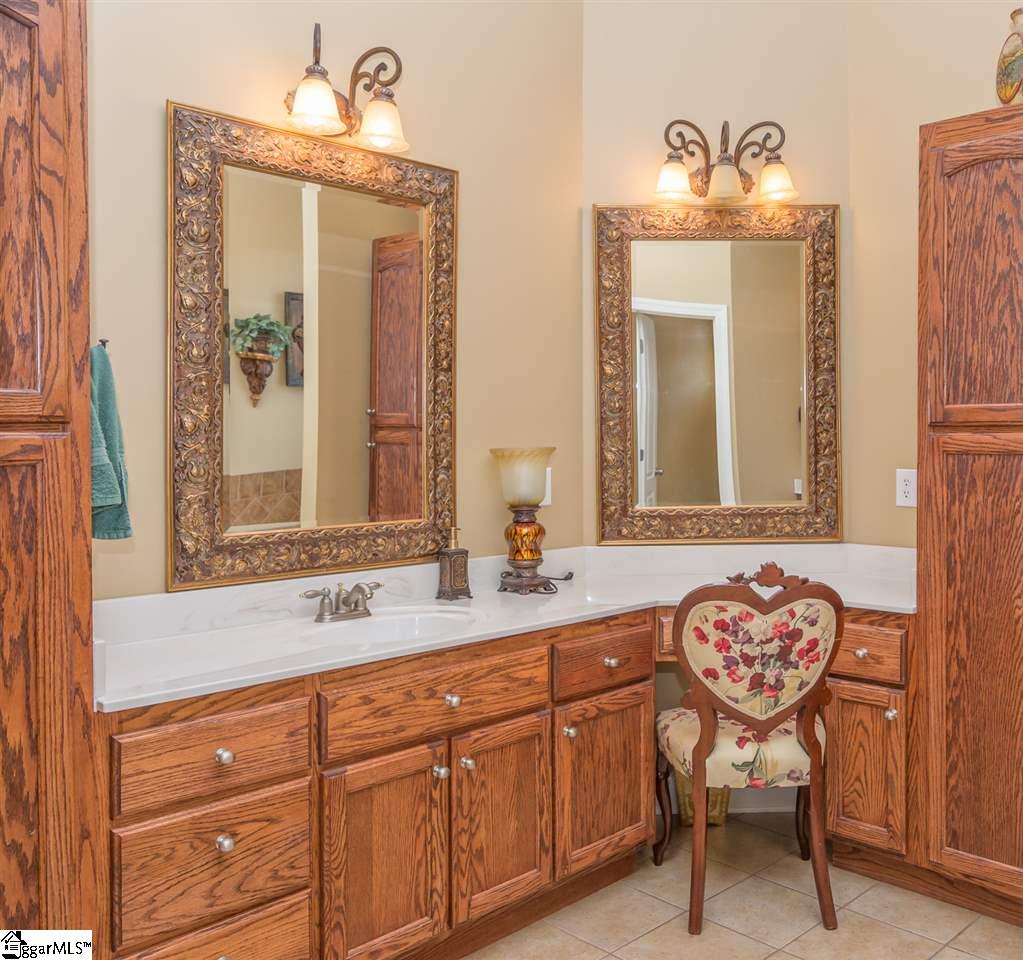 105 Lantern Ridge Drive Easley, SC 29642 - Photo 18 of 36 Gallery Image 18