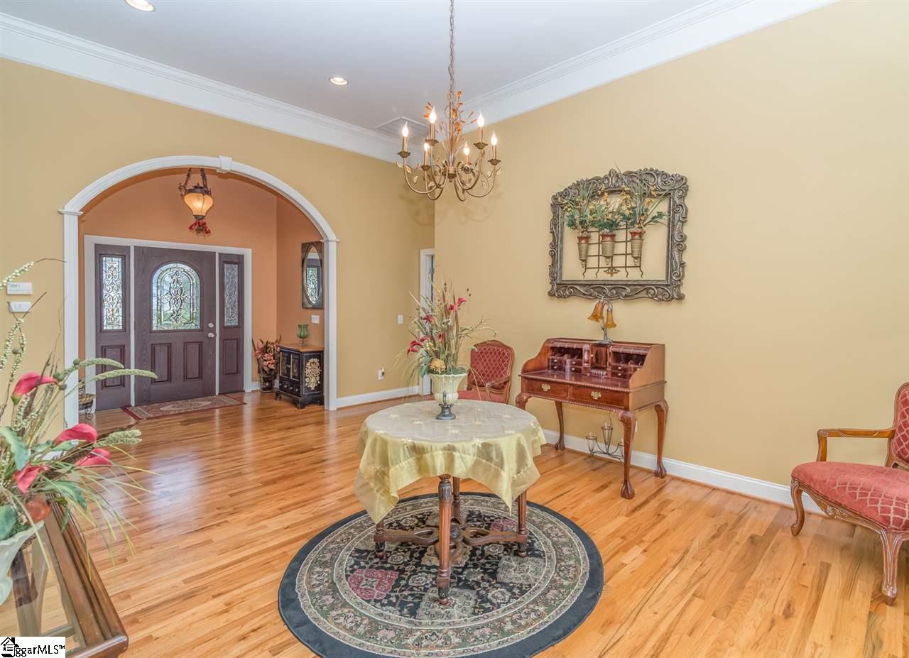 105 Lantern Ridge Drive Easley, SC 29642 - Photo 4 of 36 Gallery Image 4