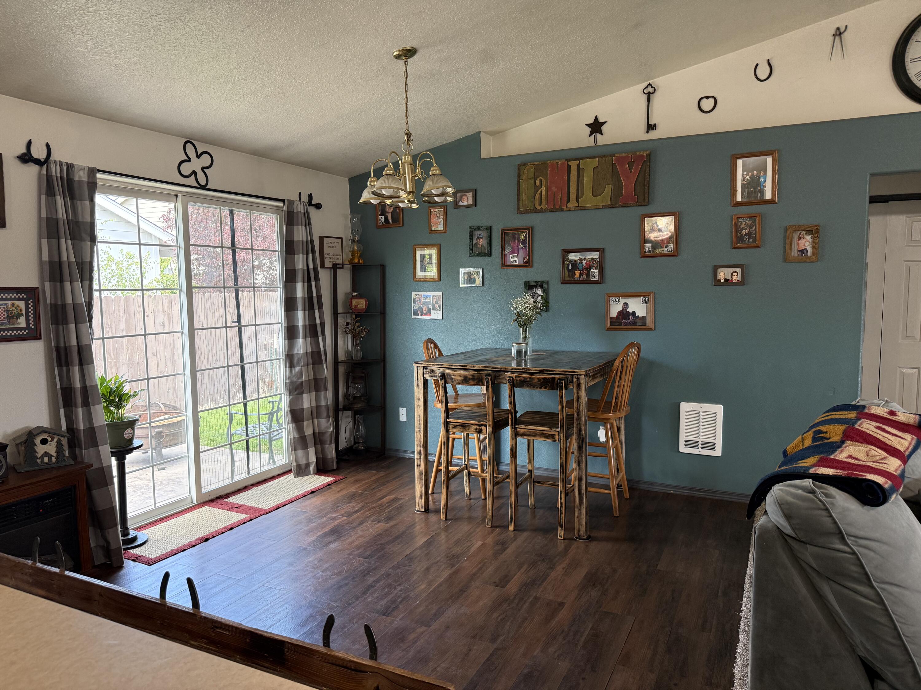 2329 Northeast Yellowpine Road Prineville, OR 97754 - Photo 15 of 30
