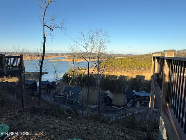 $625,000 | 1367 Lk Hvn Way, Sevierville, TN 37876