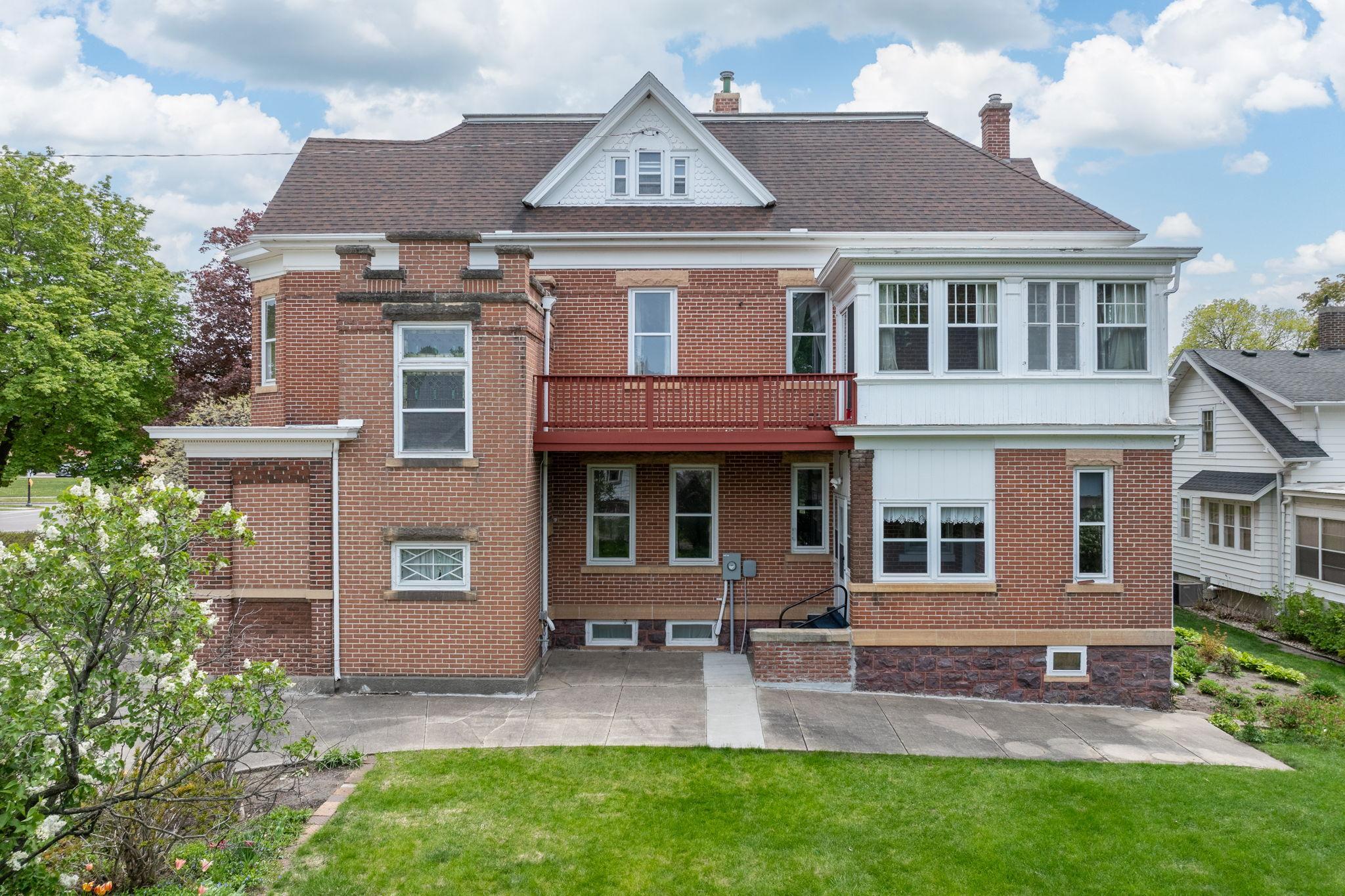 800 Center Street New Ulm, MN 56073 - Photo 6 of 90