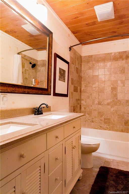 408 Lance Road Cashiers, NC 28717 - Photo 11 of 24 Gallery Image 11