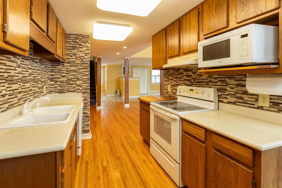 227 West 5th Street Mankato, MN 56001 - Photo 13 of 46