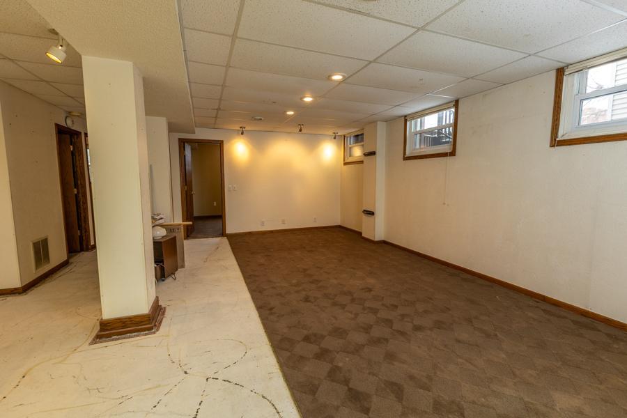 227 West 5th Street Mankato, MN 56001 - Photo 38 of 46
