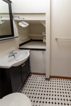 $460,000 | 227 West 5th Street, Mankato, MN 56001