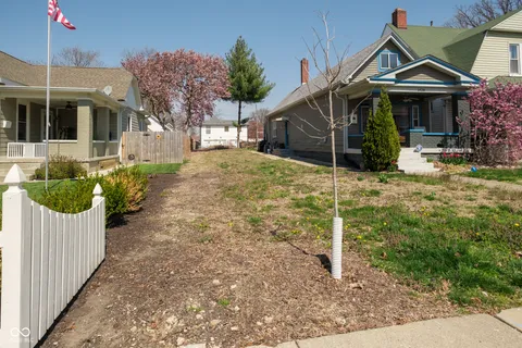 $75,000 | 1426 Pleasant Street, Indianapolis, IN 46203