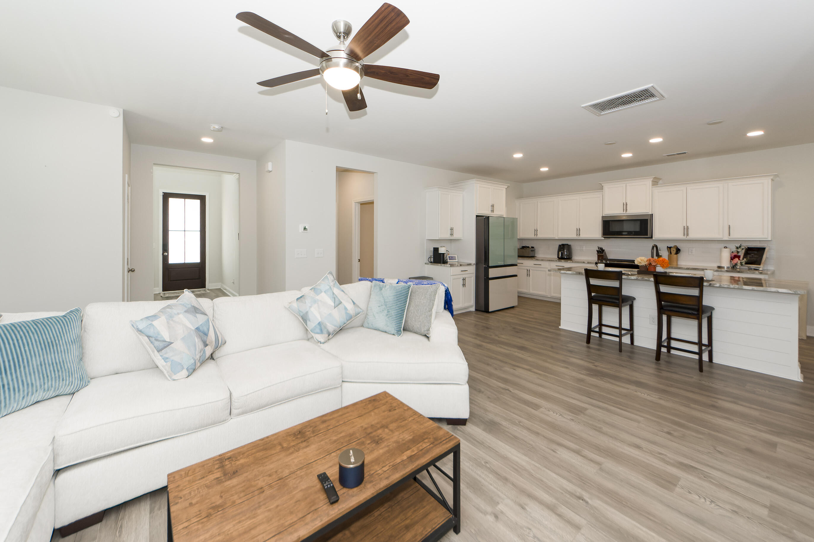 110 Forest Springs Road Moncks Corner, SC 29461 - Photo 7 of 48 07