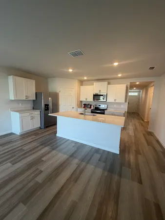 $2,500 | 2008 Olympia Avenue, Palm Bay, FL 32908