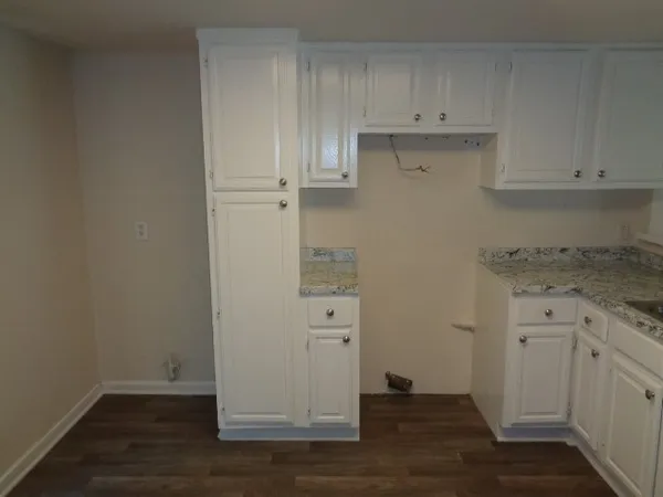 $900 | 701 Foster Drive, Unit 2, Conroe, TX 77301