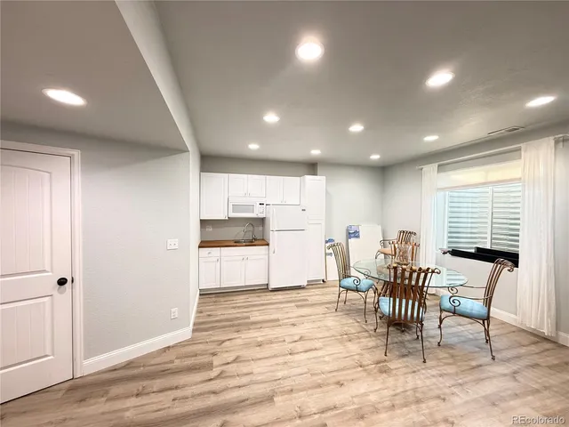 $3,800 | 25170 East Ottawa Drive, Aurora, CO 80016