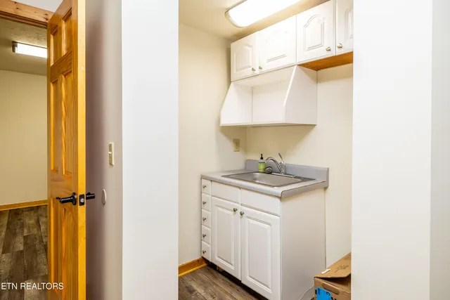 $844,900 | 7835 East Lamar Alexander Parkway, Townsend, TN 37882