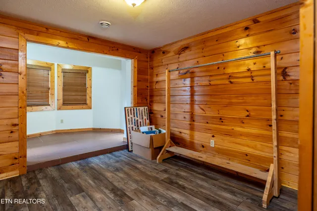 $844,900 | 7835 East Lamar Alexander Parkway, Townsend, TN 37882