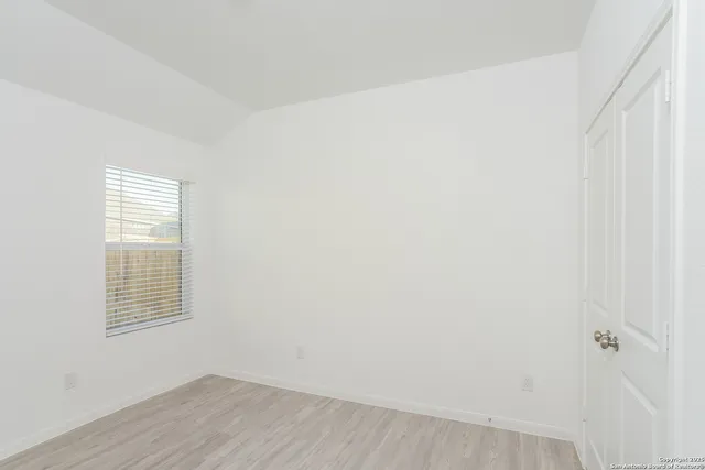 $1,820 | 6141 Treadle, New Braunfels, TX 78132