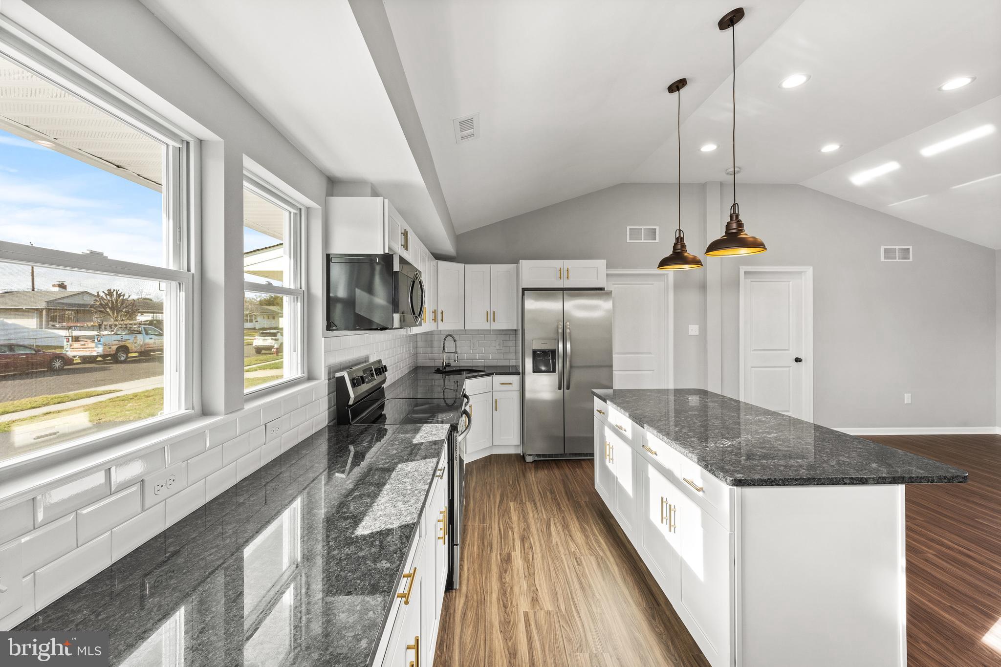 22 Butternut Road Levittown, PA 19057 - Photo 3 of 30 Gallery Image 3