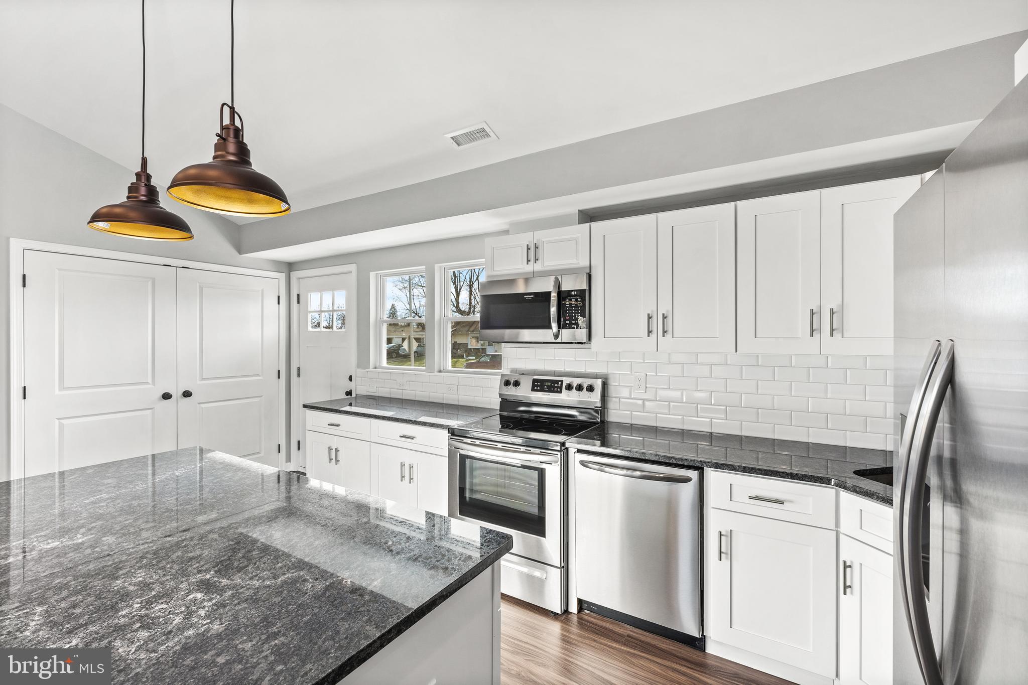 22 Butternut Road Levittown, PA 19057 - Photo 4 of 30 Gallery Image 4