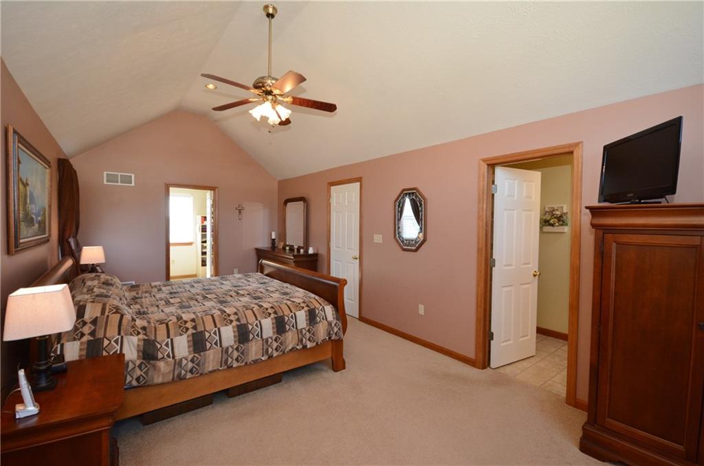 106 East Country Barn Road Houston, PA 15342 - Photo 18 of 25 There is a HUGE walk in closet attached!