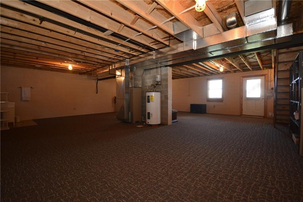 106 East Country Barn Road Houston, PA 15342 - Photo 23 of 25 This walkout basement gives you so many options and so much space!!