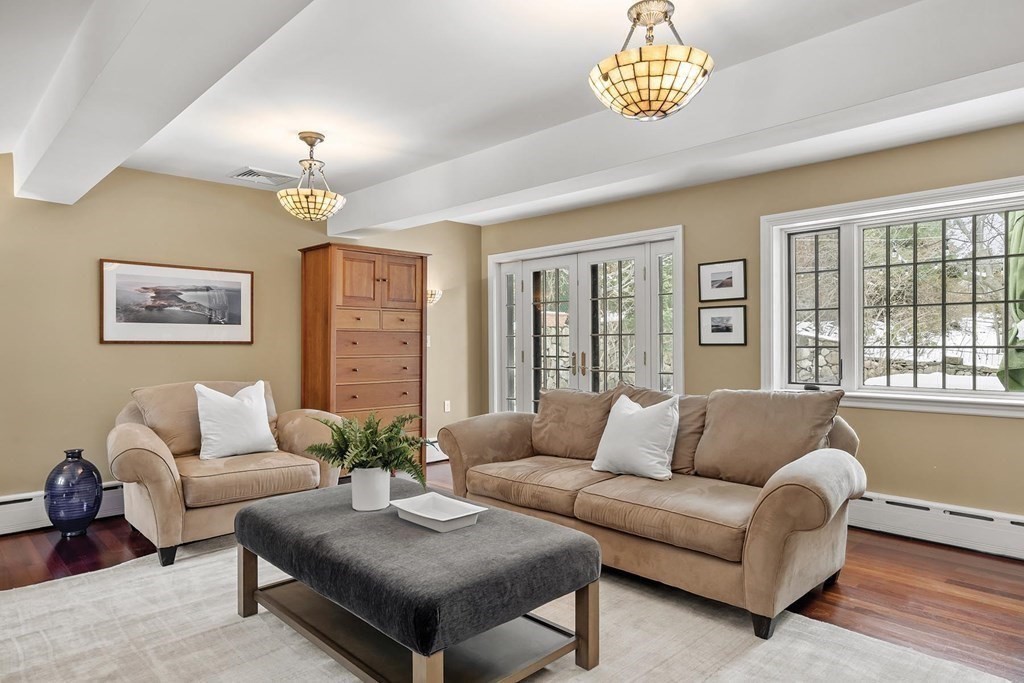 83 Welland Road Brookline, MA 02445 - Photo 9 of 17