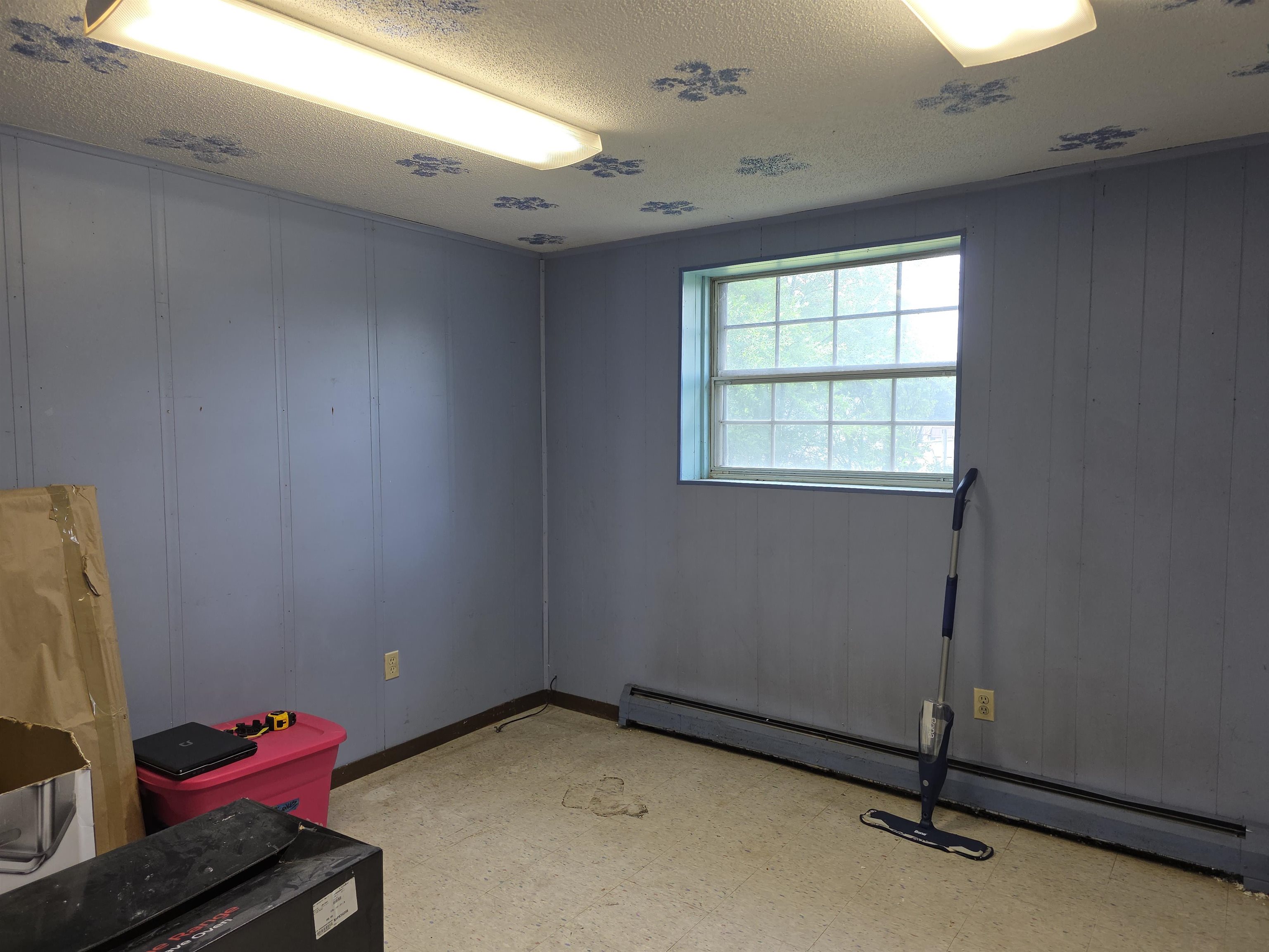 84 Hunter Street Springfield, VT 05156 - Photo 28 of 31