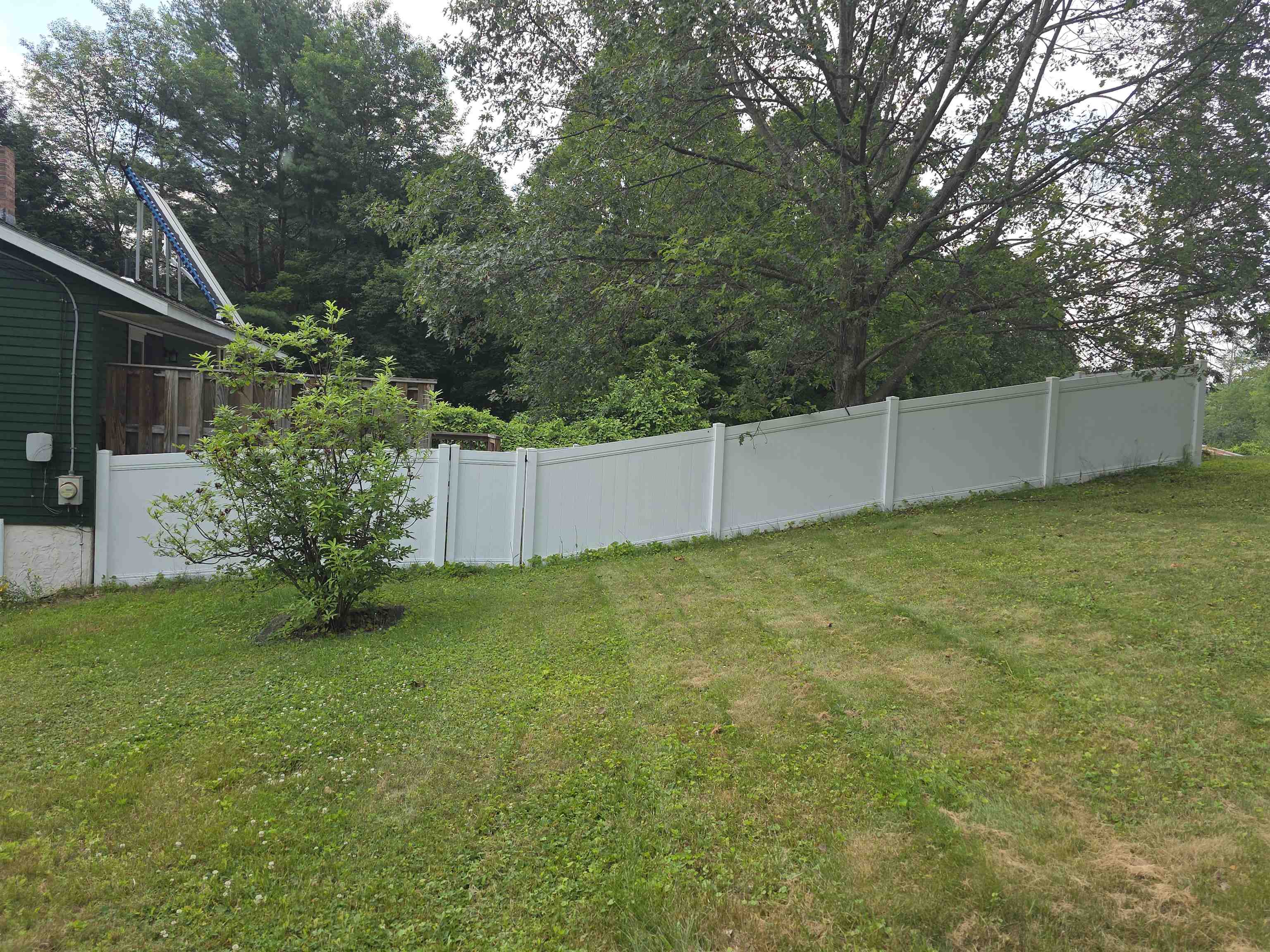 84 Hunter Street Springfield, VT 05156 - Photo 4 of 31