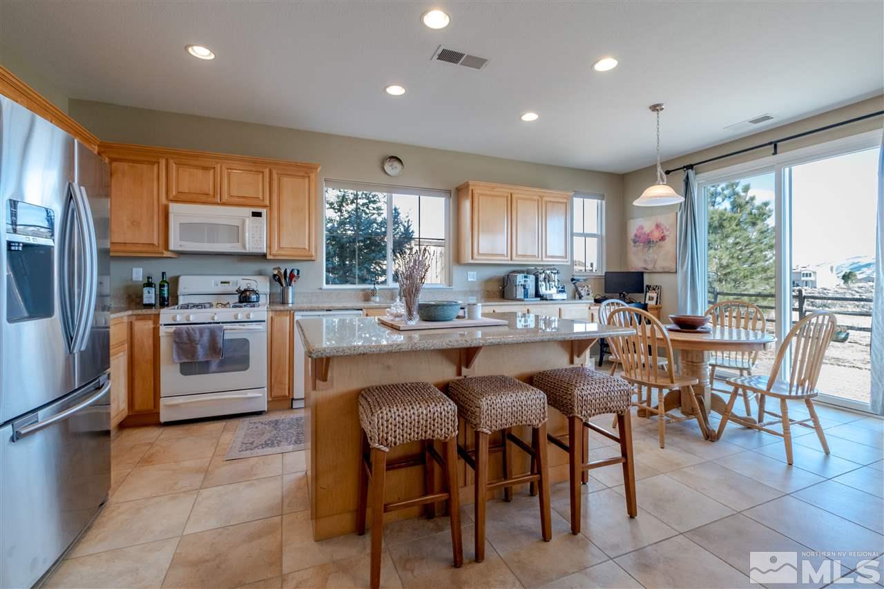 8910 Chipshot Trail Reno, NV 89523 - Photo 5 of 21 Photo 5