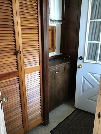 27 Longfellow Road Worcester, MA 01602 - Photo 18 of 25 Gallery Image 18