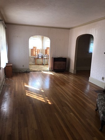 27 Longfellow Road Worcester, MA 01602 - Photo 6 of 25 Gallery Image 6