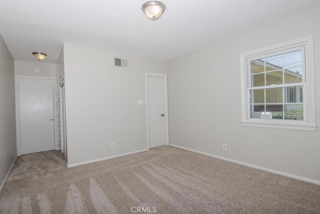 800 North Valencia Drive Colton, CA 92324 - Photo 16 of 31