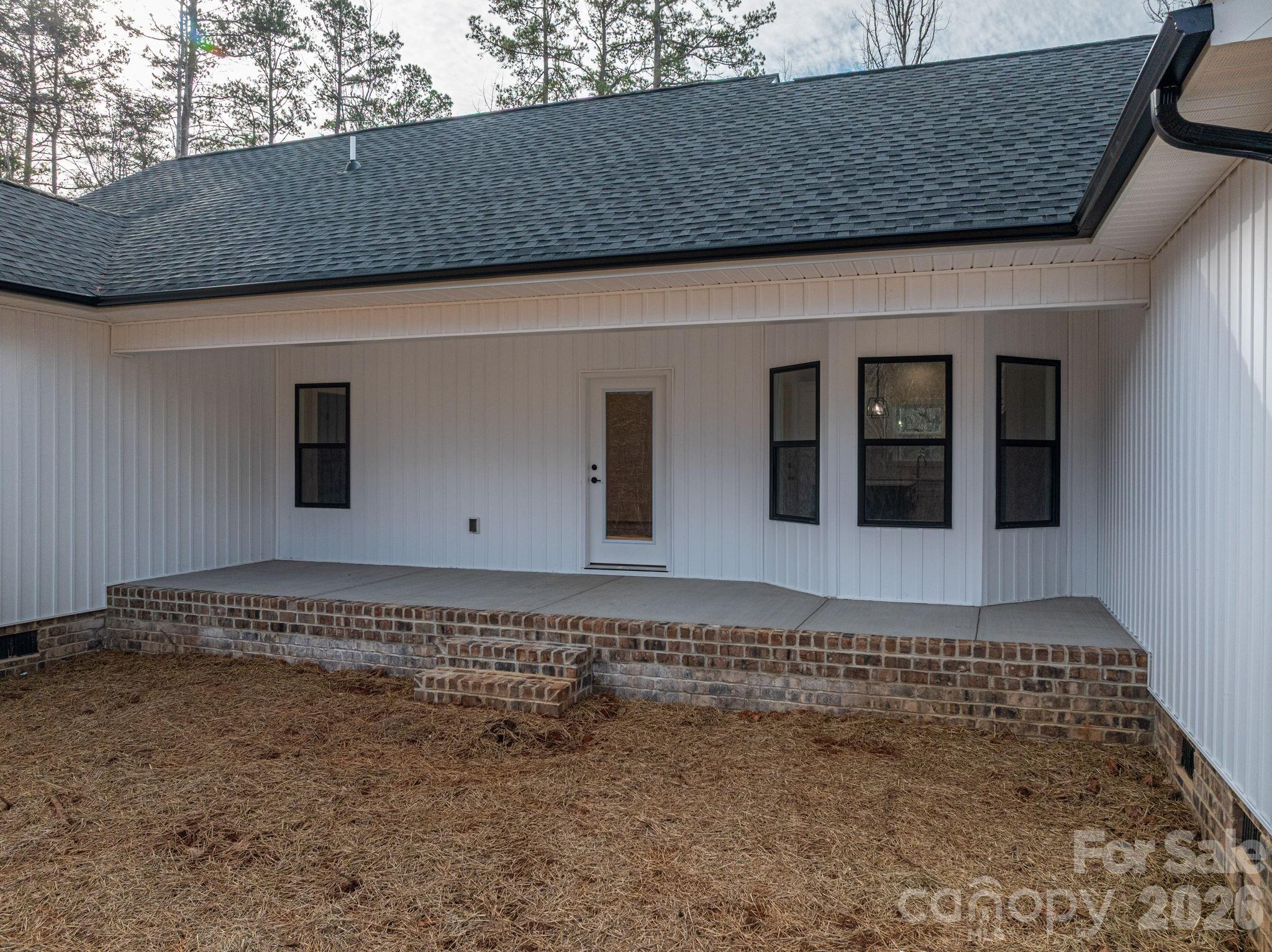 6335 Forney Hill Road Denver, NC 28037 - Photo 34 of 46 a front view of a house