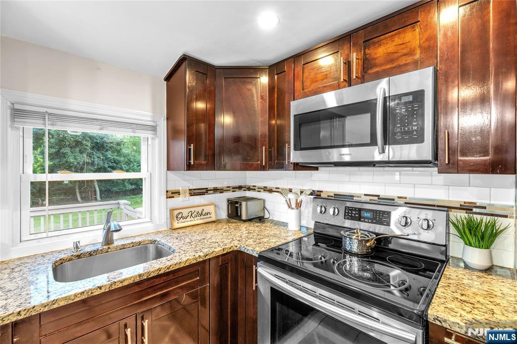 80 East Century Road, Unit 2 Paramus, NJ 07652 - Photo 1 of 12