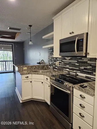 $1,200 | 3155 Ravines Road, Unit 3524, Middleburg, FL 32068