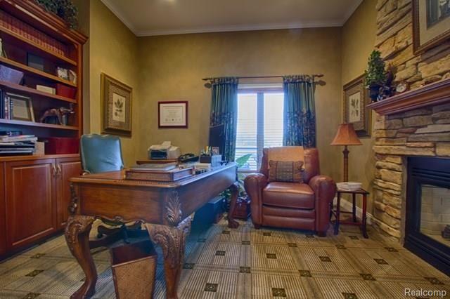 1569 East Moore Road Milford, MI 48381 - Photo 15 of 35 ODELL-20140510-_MG_2749_HDR.jpg