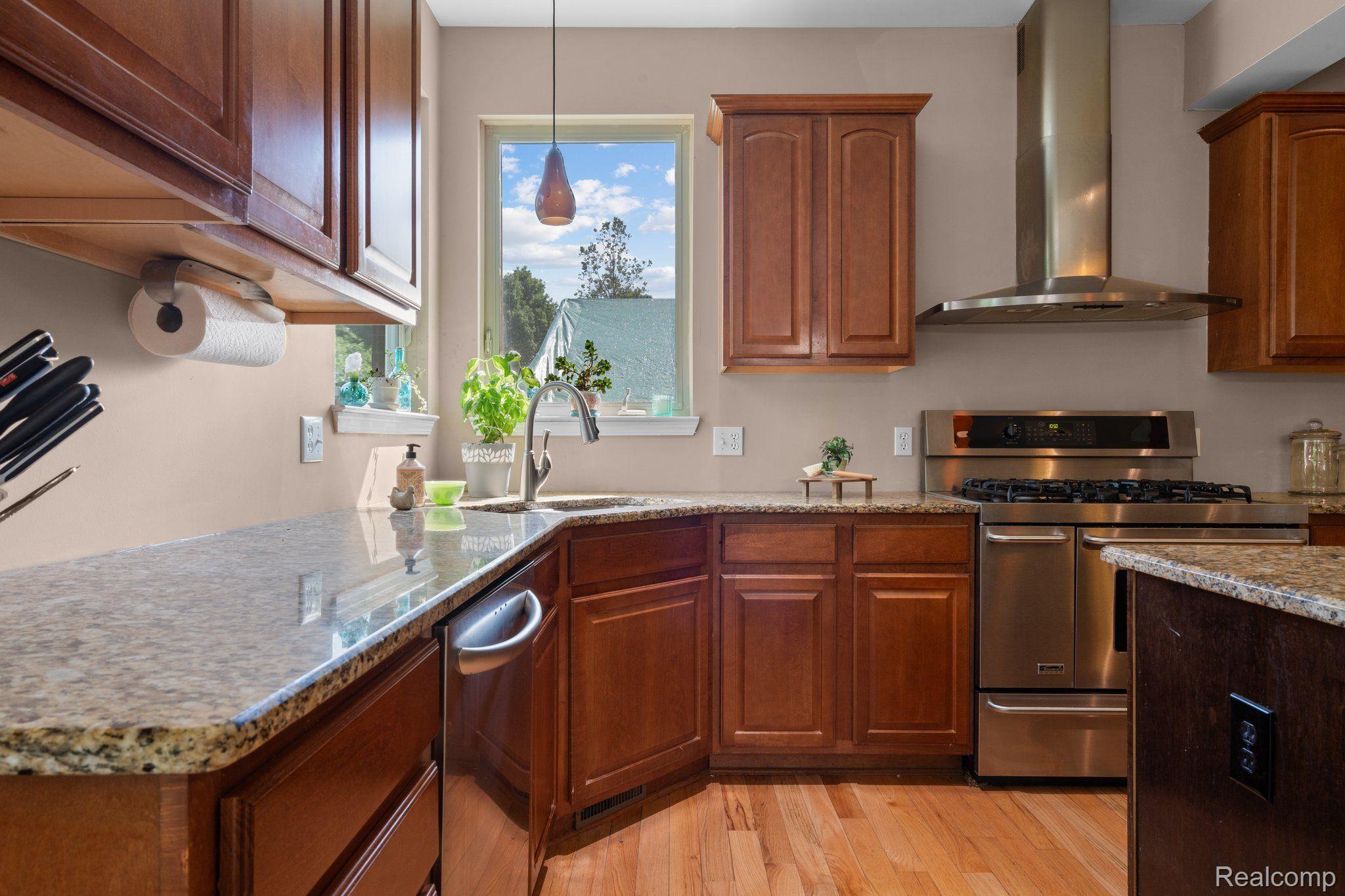 49650 West 9 Mile Road Novi, MI 48374 - Photo 11 of 33 Gallery Image 11