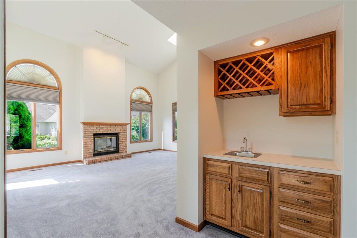 5 Chiswick Circle Bloomington, IL 61704 - Photo 24 of 45