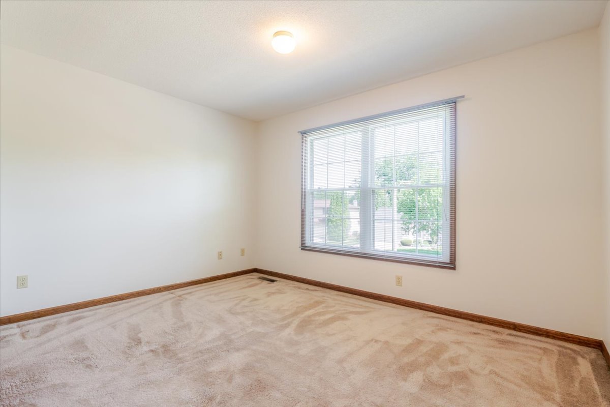 5 Chiswick Circle Bloomington, IL 61704 - Photo 36 of 45