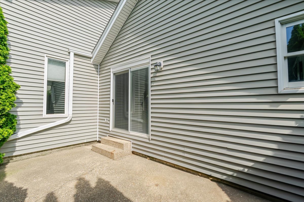 5 Chiswick Circle Bloomington, IL 61704 - Photo 40 of 45