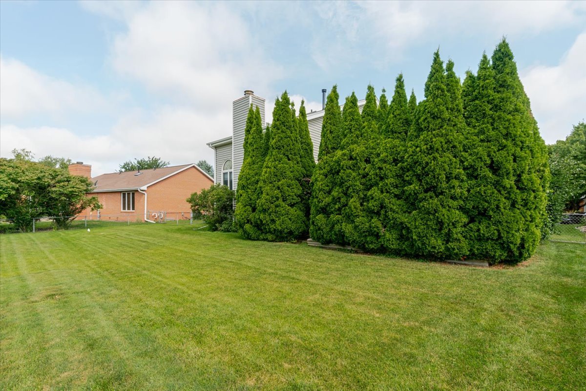 5 Chiswick Circle Bloomington, IL 61704 - Photo 42 of 45