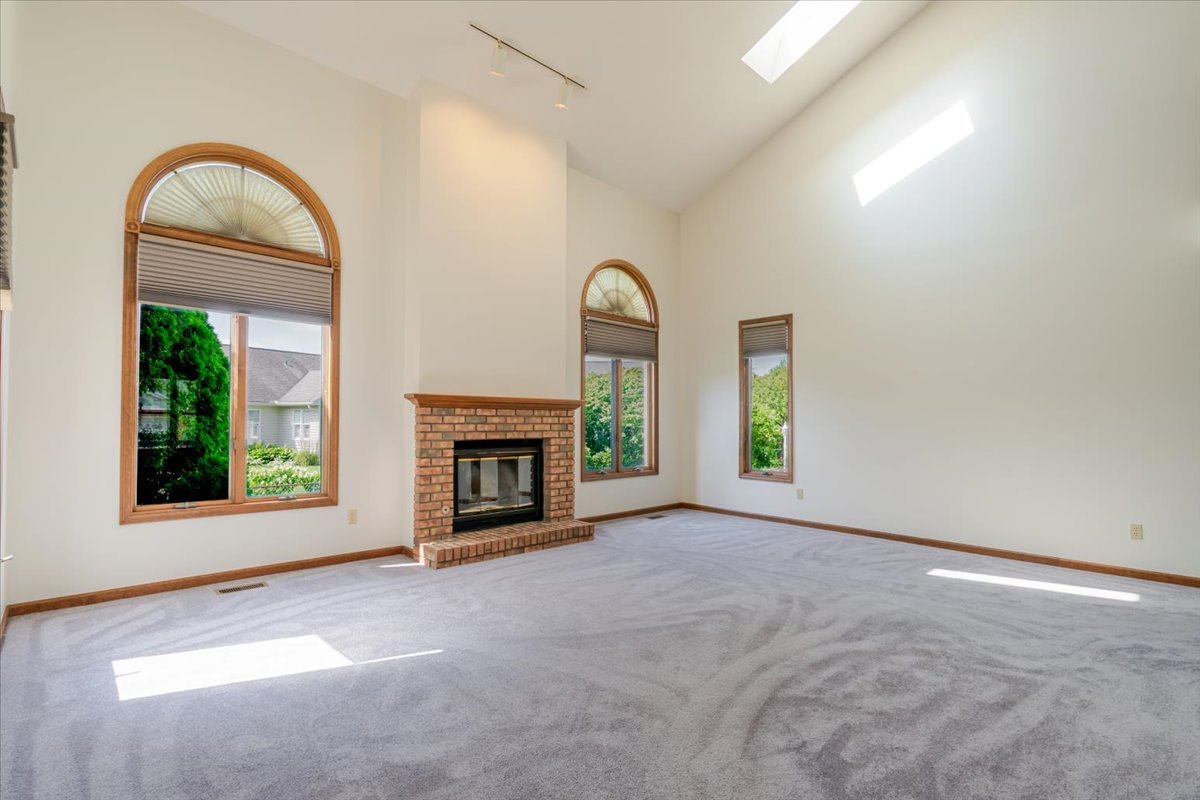 5 Chiswick Circle Bloomington, IL 61704 - Photo 9 of 45