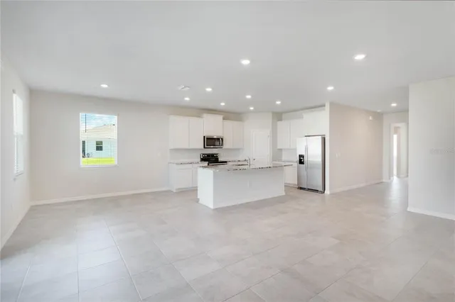 $2,850 | 604 160th Street East, Bradenton, FL 34212