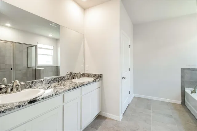 $2,850 | 604 160th Street East, Bradenton, FL 34212