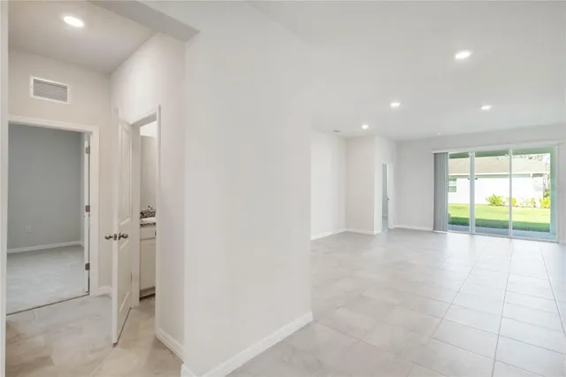 $2,850 | 604 160th Street East, Bradenton, FL 34212